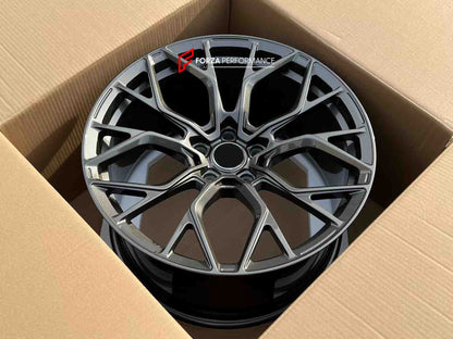 21-calowe kute felgi do ASTON MARTIN DB11 AM5 2018