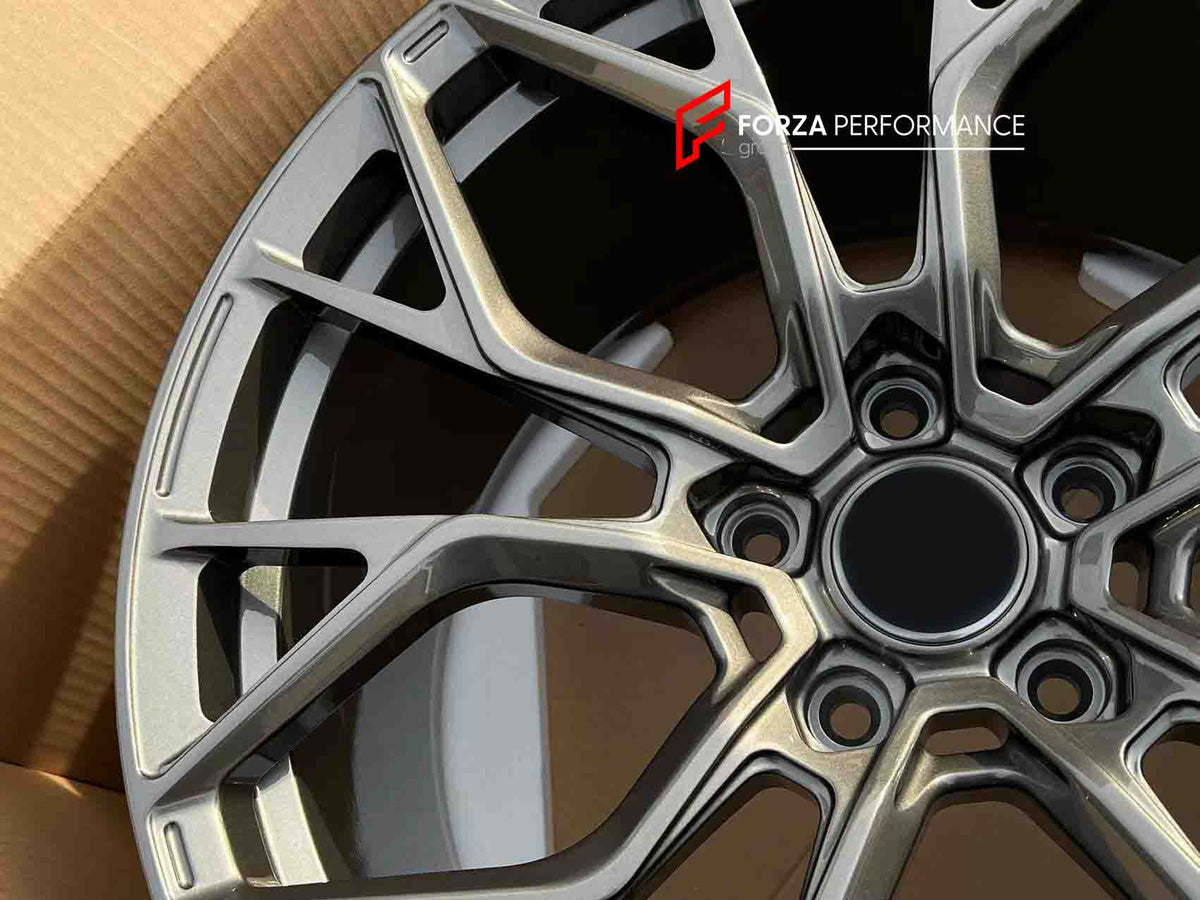 21-calowe kute felgi do ASTON MARTIN DB11 AM5 2018