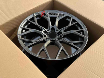 21-calowe kute felgi do ASTON MARTIN DB11 AM5 2018