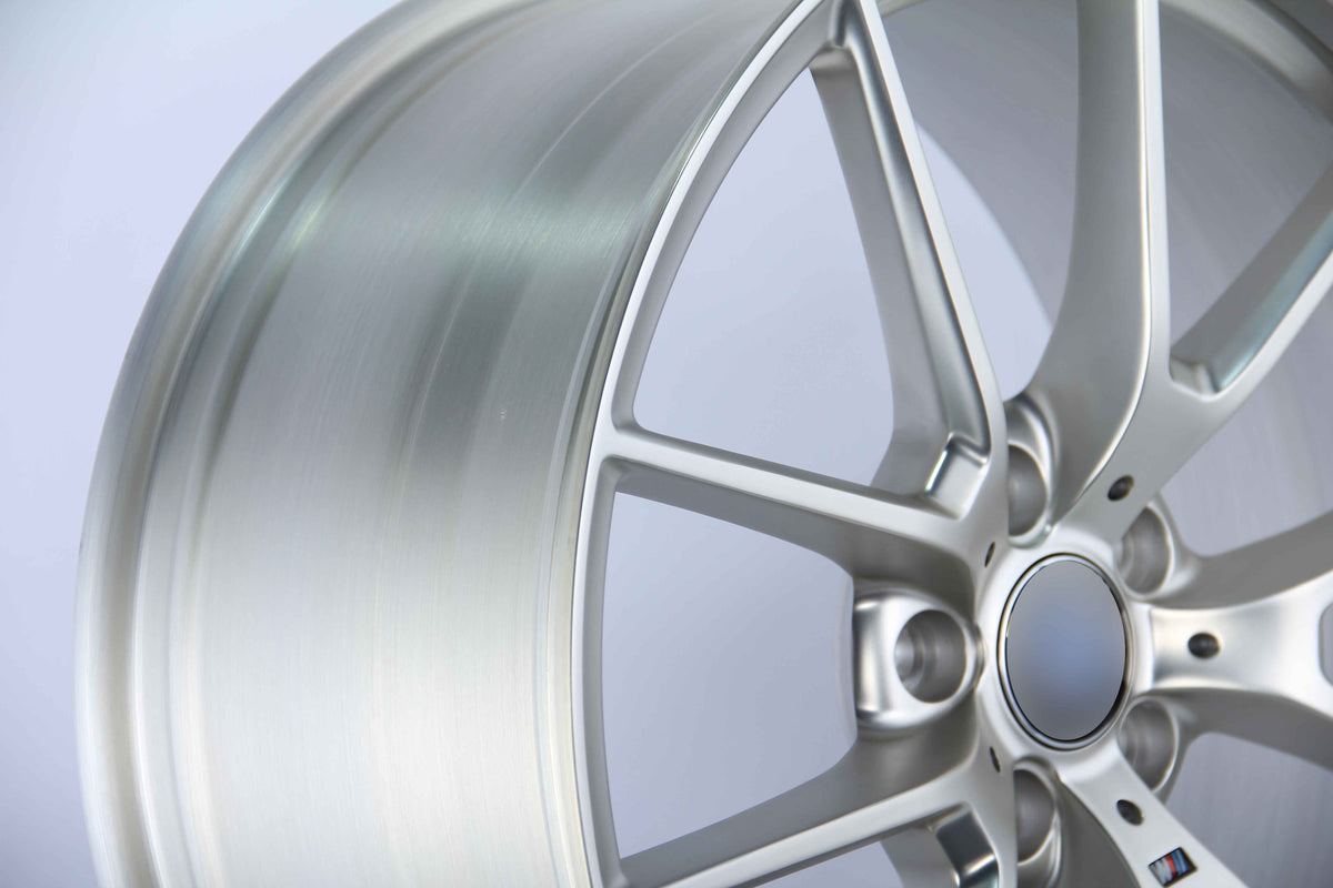 20 Inch Style 763M Frozen Gold M Performance Complete Wheel Set