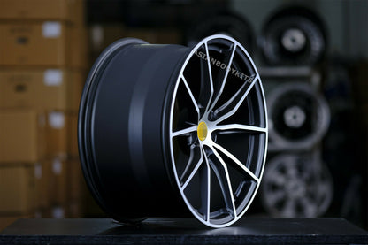 pasują do Ferrari 488 20 cali kute felgi 20x9 20x11 5x114,3