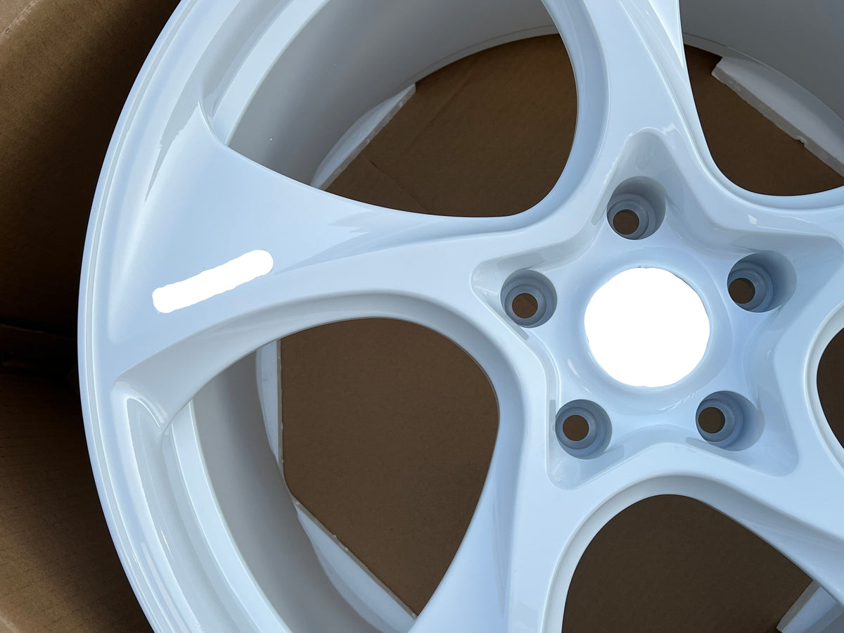 SALLY We manufacture premium quality forged wheels rims for   PORSCHE 911 in any design, size, color.  Wheels size:  Front 20 x 8.5 ET 50  Rear 21 x 11.5 ET 67  PCD: 5 X 130  CB: 71.6  Forged wheels can be produced in any wheel specs by your inquiries and we can provide our specs